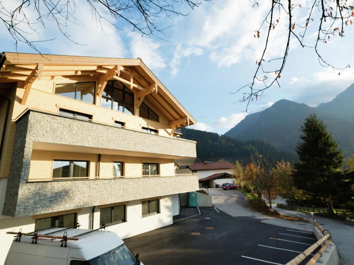Luxury Apartment In Salzburg With Terrace Alpendorf  Bagian luar foto