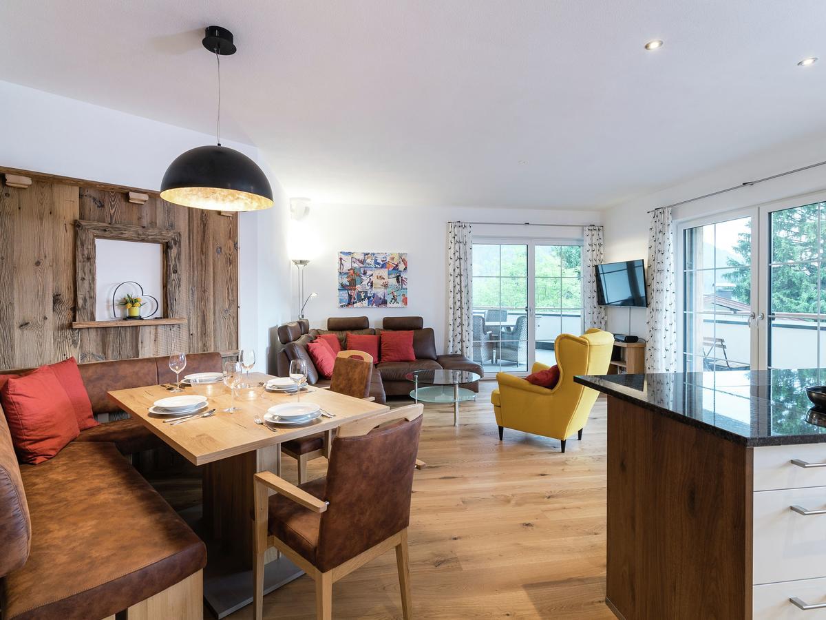 Luxury Apartment In Salzburg With Terrace Alpendorf  Bagian luar foto